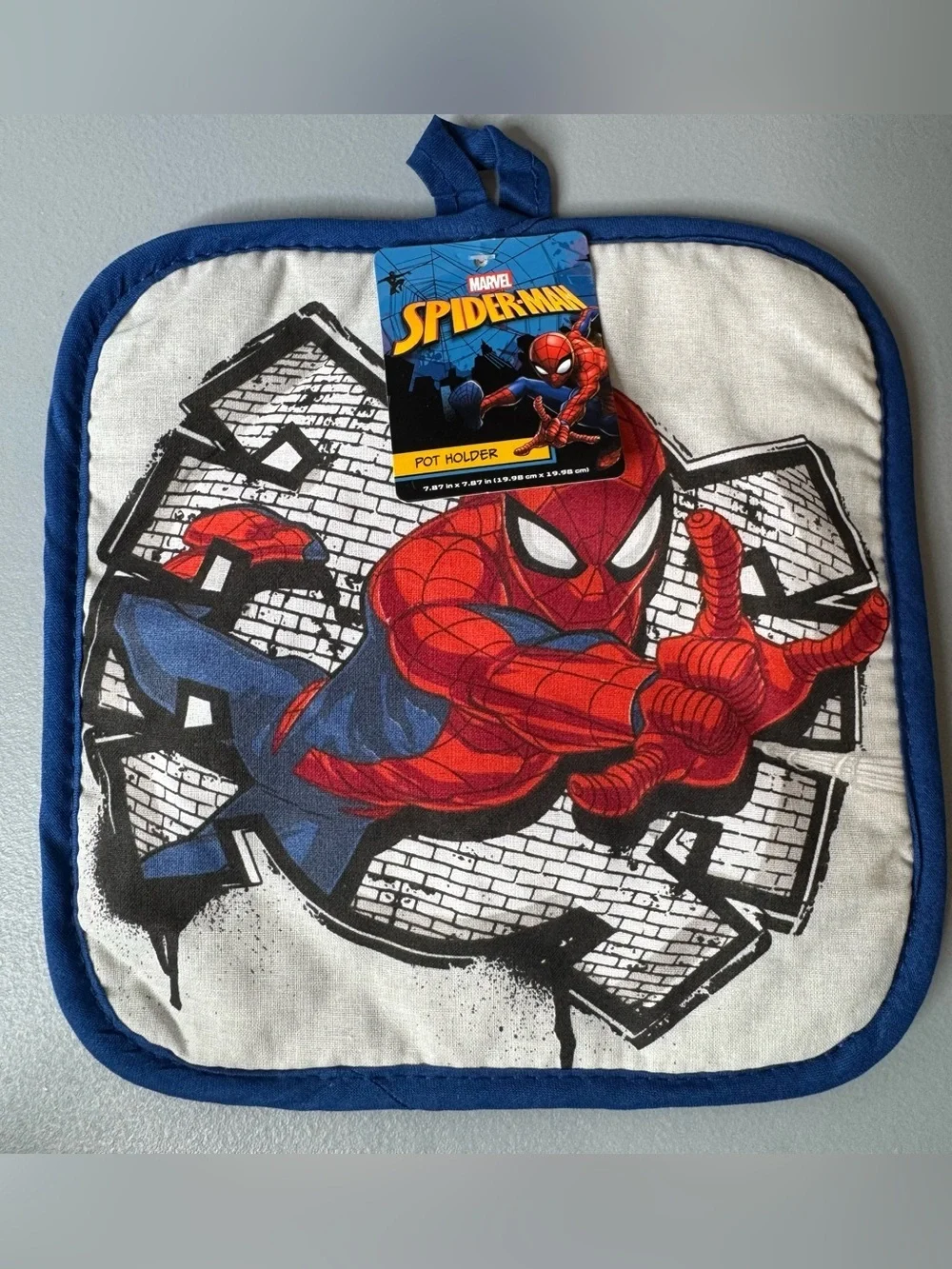 Marvel Spider-Man Kitchen pot holderRed, Blue & White kitchen linen swinging